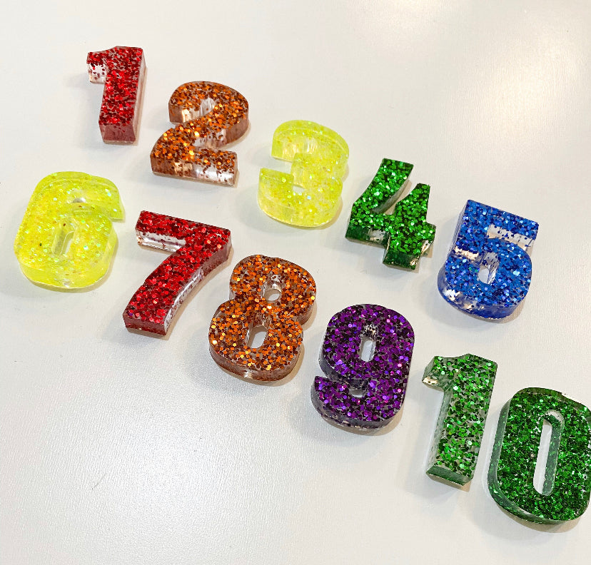 Resin Numbers 1-10 PLUS Learning Mats