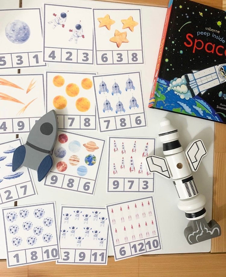 Space Themed Count & Clip Cards Numbers 1-12