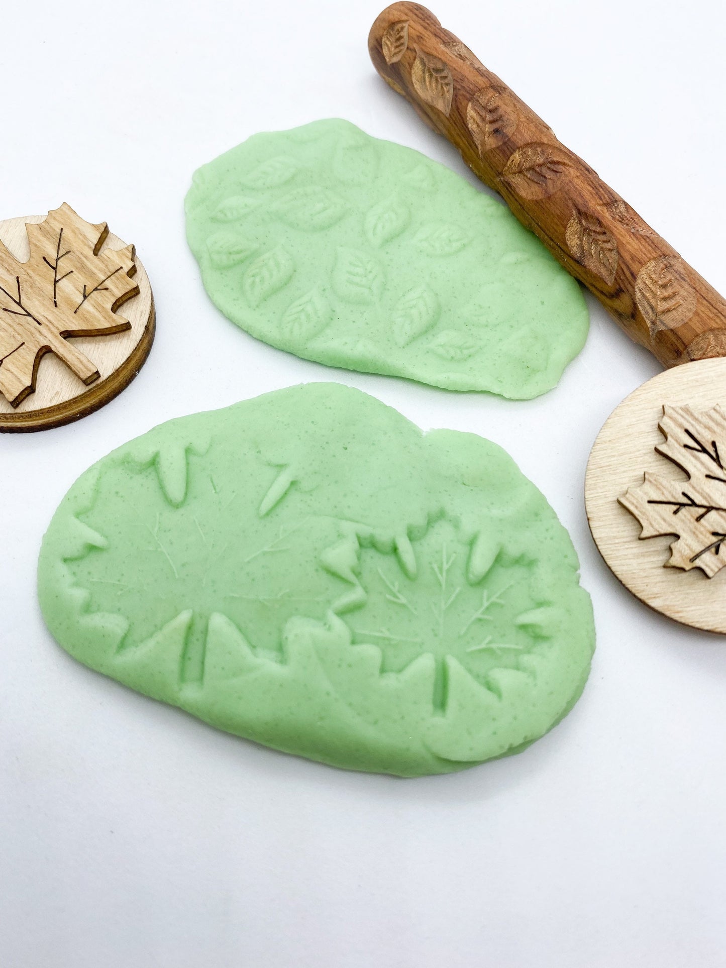 Leaf Patterned Wooden Roller - Playdough Tools - Wooden Leaf Set