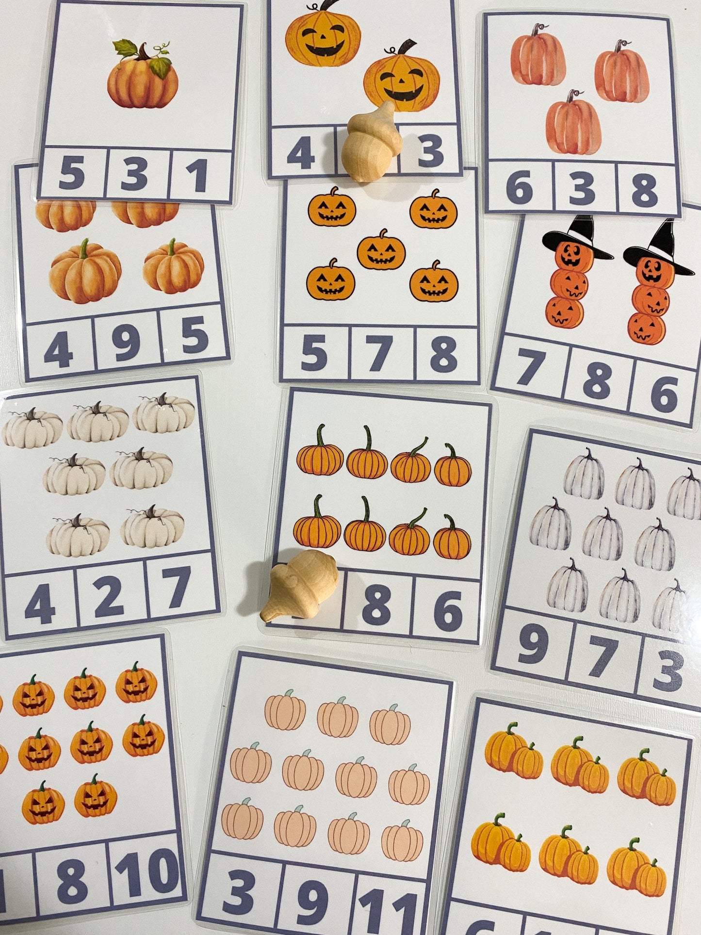 Pumpkin Count & Clip Cards Numbers 1-12 - Fall Math Activity