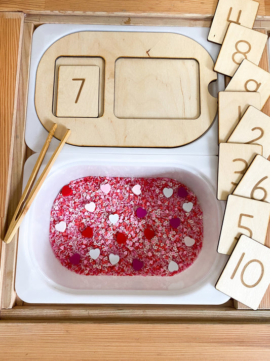 Valentine’s Day Math Sensory Kit - Sensory Kit for Valentines Day - Valentine’s Day Sensory Kit - Flisat Insert Counting Board