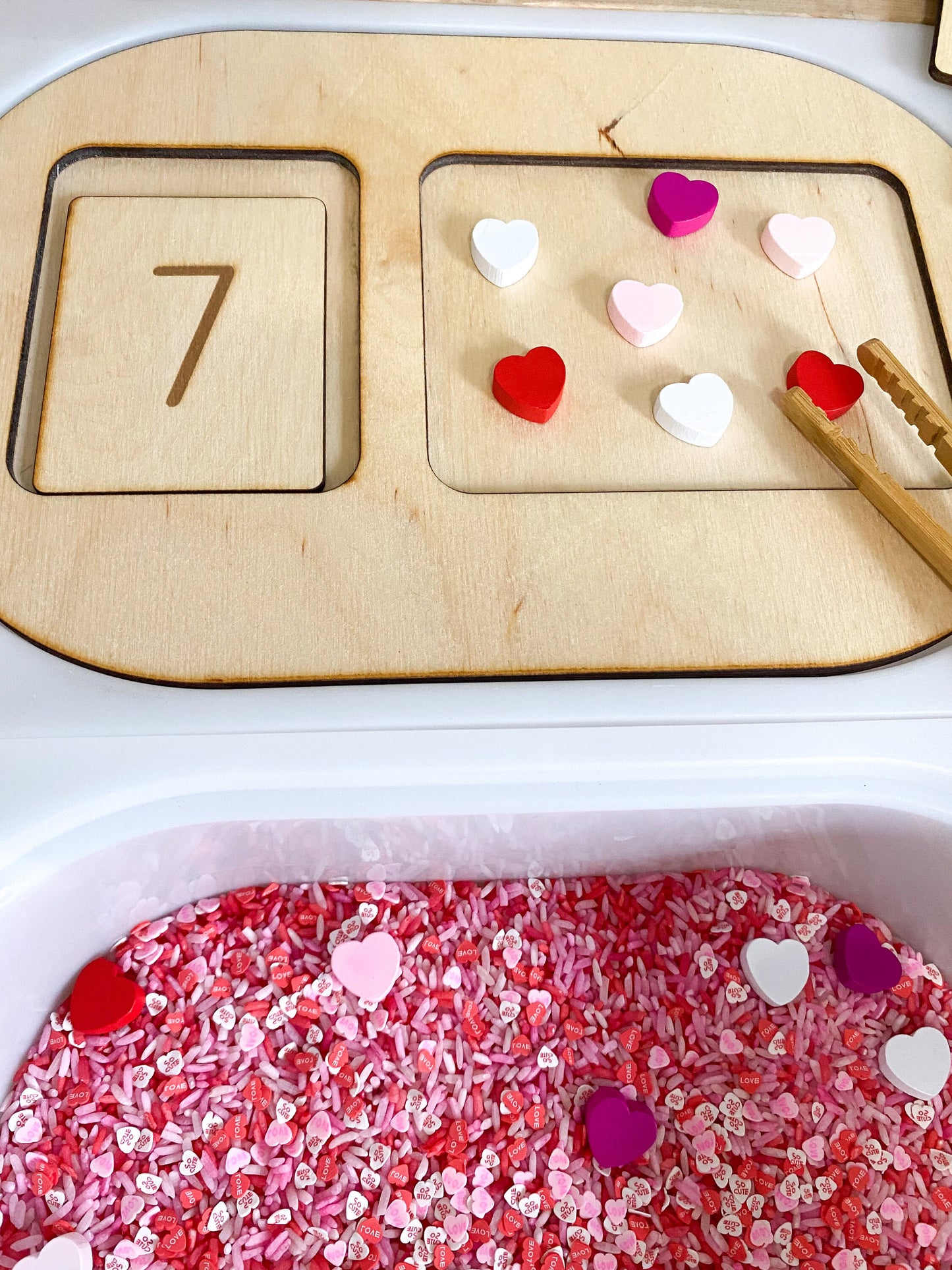 Valentine’s Day Math Sensory Kit - Sensory Kit for Valentines Day - Valentine’s Day Sensory Kit - Flisat Insert Counting Board